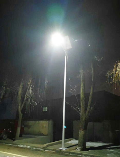 积石山县贡嘎太阳能路灯项目