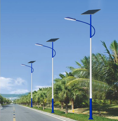 1742828246142723.jpg 贡嘎太阳能路灯.jpg