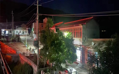 贡嘎太阳能路灯防雷接地做法详解 贡嘎太阳能路灯防雷接地做法详解